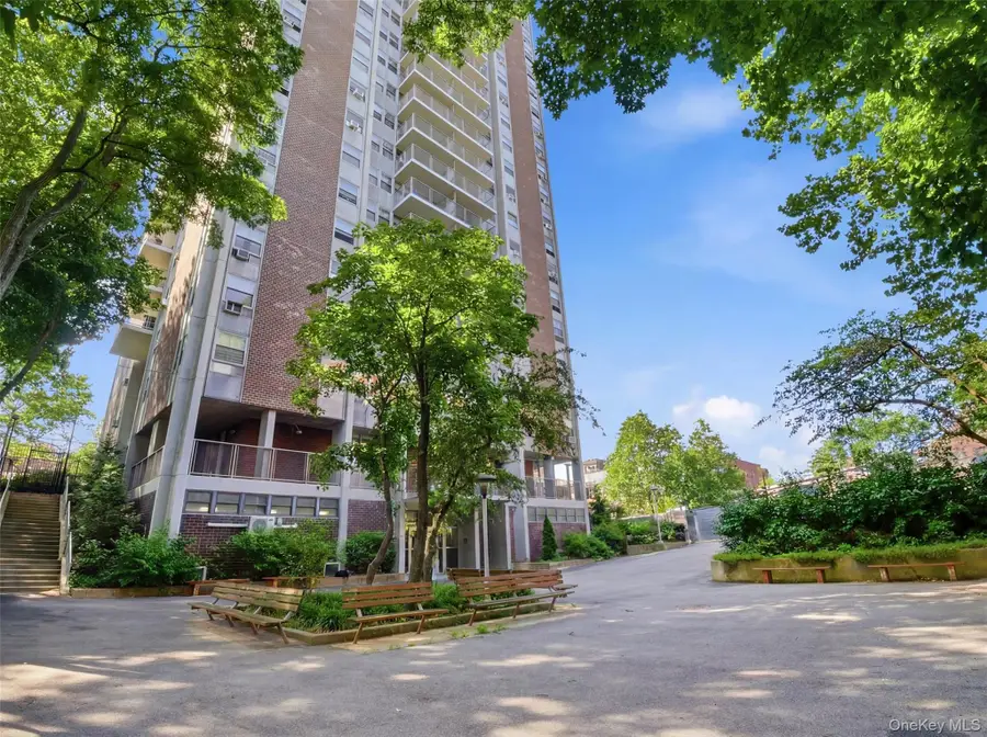 290 W 232nd Street #11E, Bronx, NY 10463 - #2