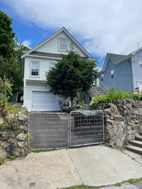 7 Sweezy Avenue, Highland Falls, NY 10928
