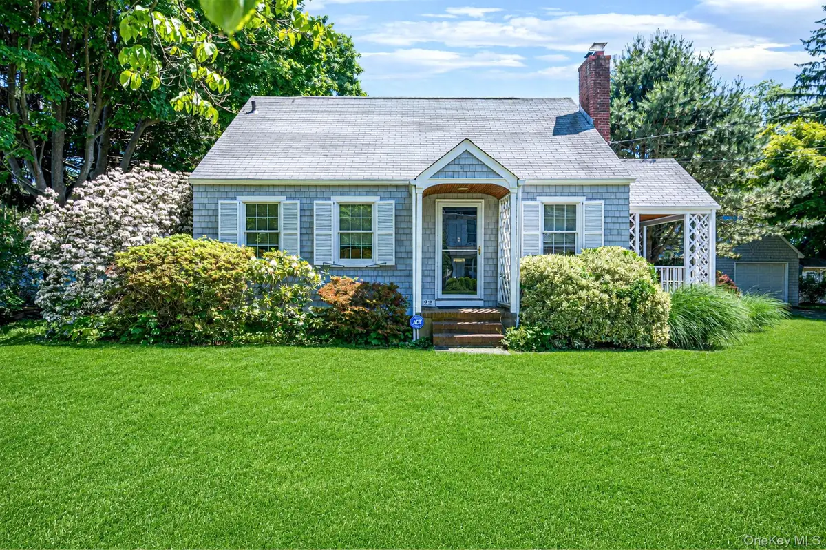 22 Lawrence Street, Greenlawn, NY 11740 - #1
