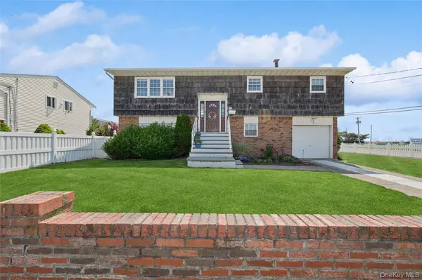 54 Acapulco Street, Atlantic Beach, NY 11509