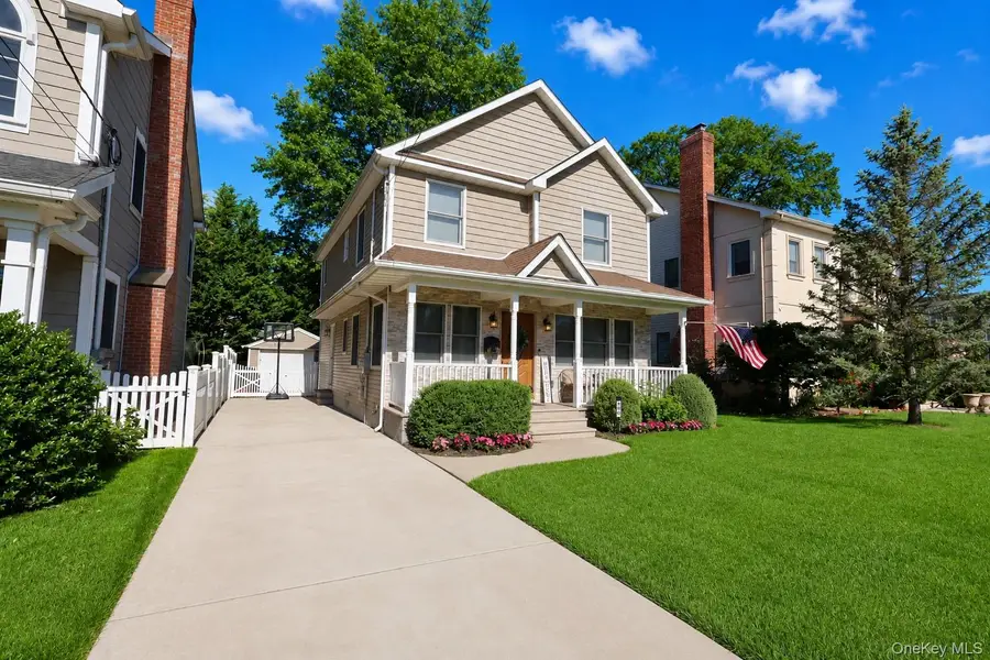 369 Euston Road S, Garden City, NY 11530 - #2