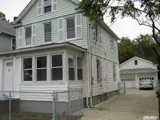 43 W Graham Avenue, Hempstead, NY 11550 - #1
