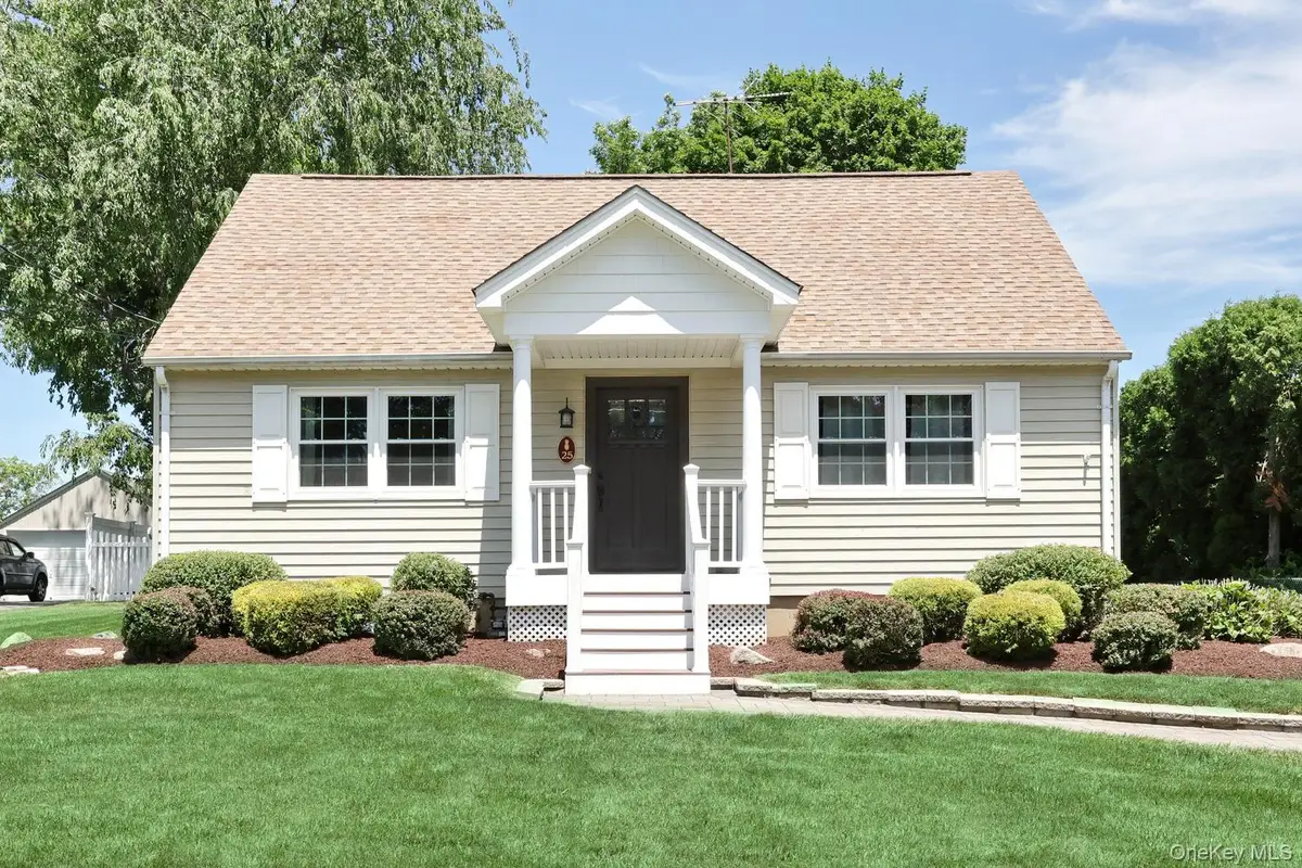 25 Amory Avenue, Pearl River, NY 10965 - #1
