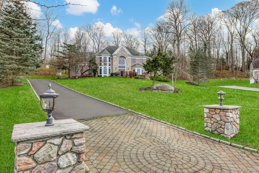 22 Golden Road, Suffern, NY 10901 - #2