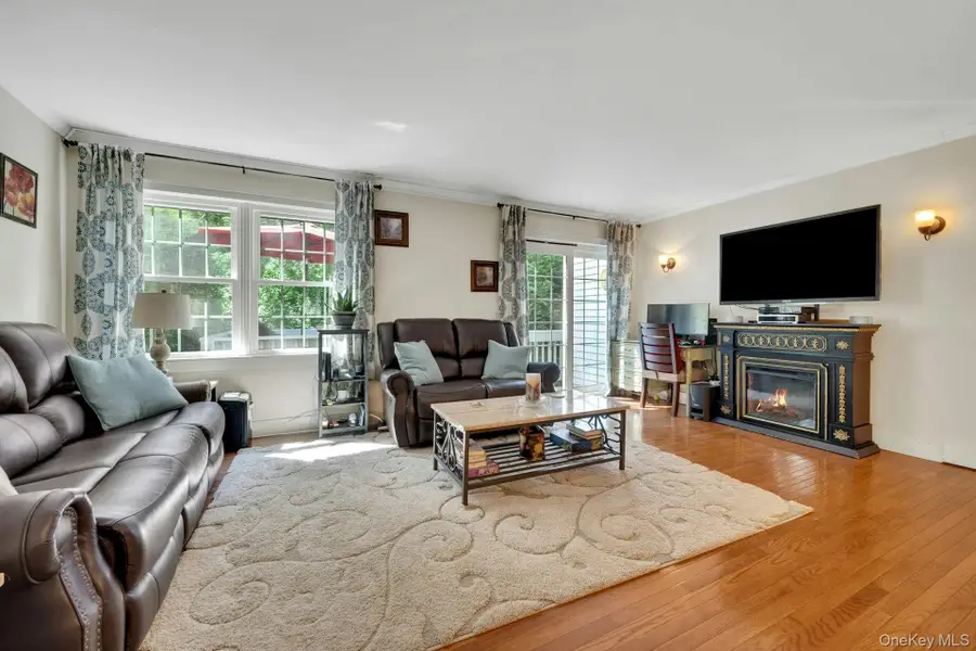 24 Briar Court, Cross River, NY 10518 - #3