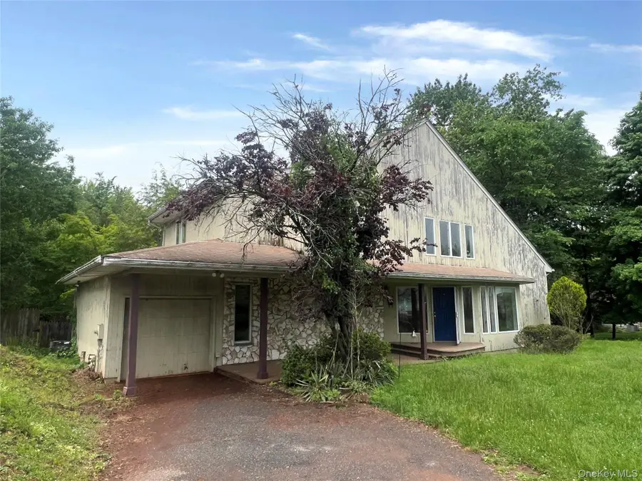 160 S Conger Avenue, Congers, NY 10920 - #2