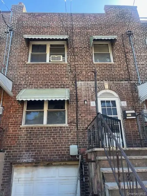 3350 Fish Avenue, Bronx, NY 10469