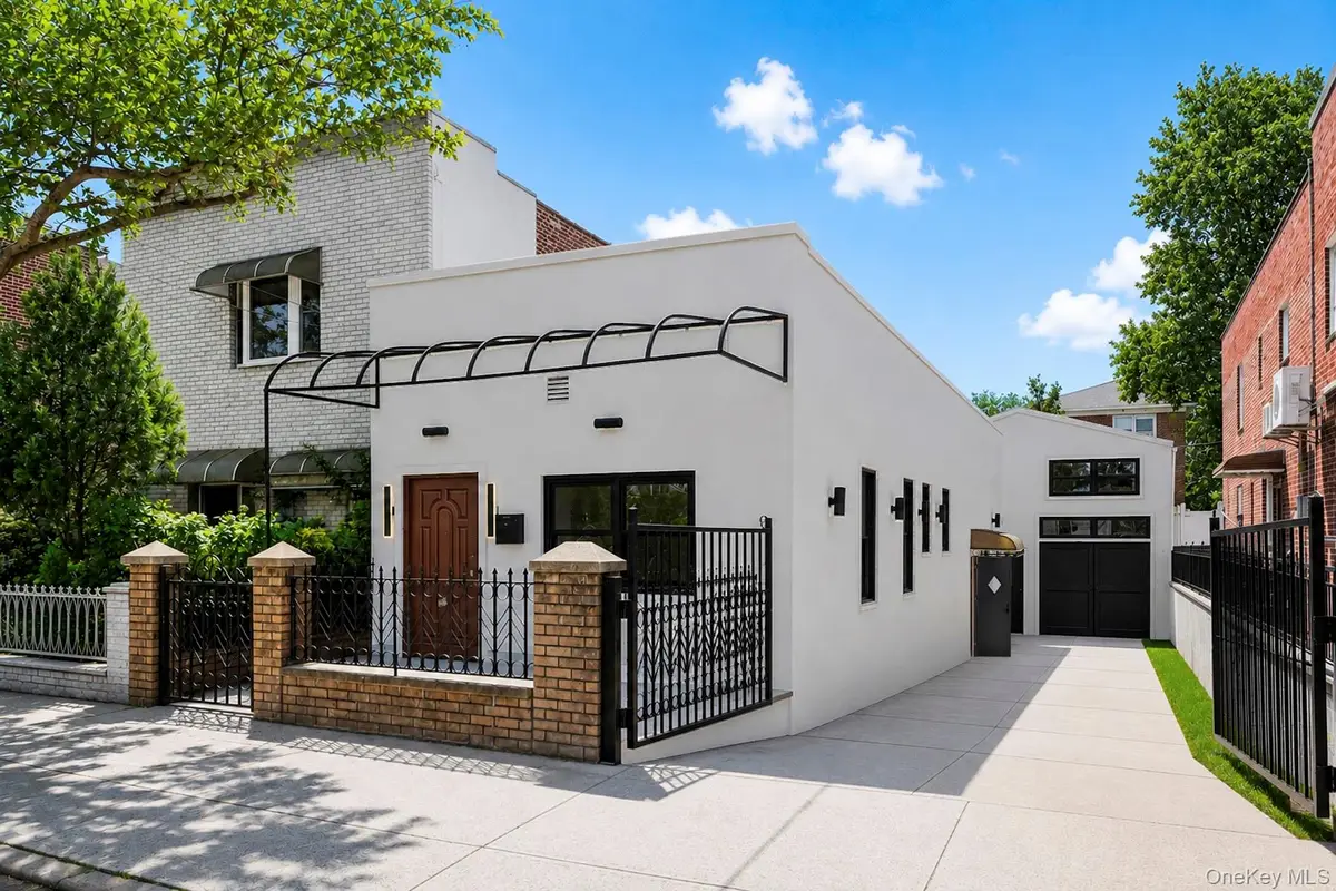 994 E 54th Street, Brooklyn, NY 11234 - #1