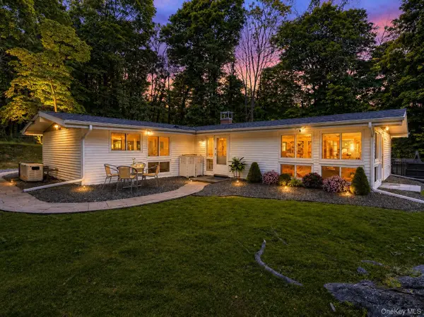 44 White House Road, White Plains, NY 10607