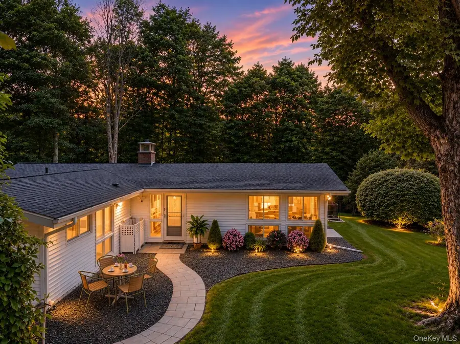 44 White House Road, White Plains, NY 10607 - #2