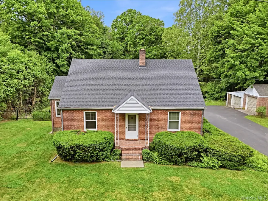 28 Kent Road, Wappingers Falls, NY 12590 - #2