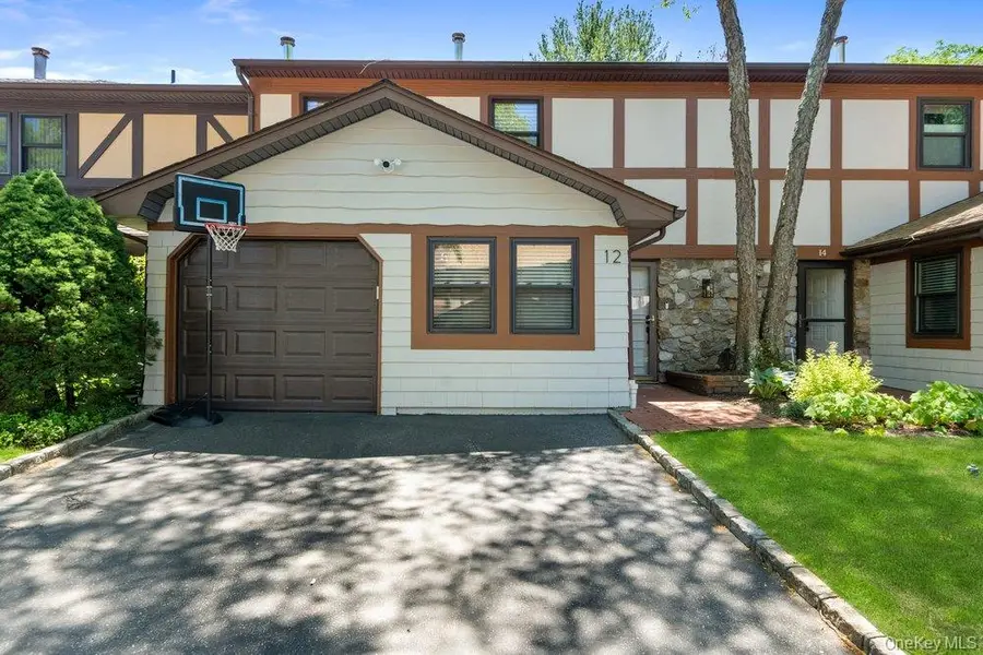 12 Cold Harbour Lane, Woodbury, NY 11797 - #2