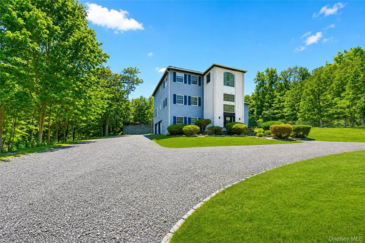 49 Stone Mountain Trail, Chester, NY 10918 - #1