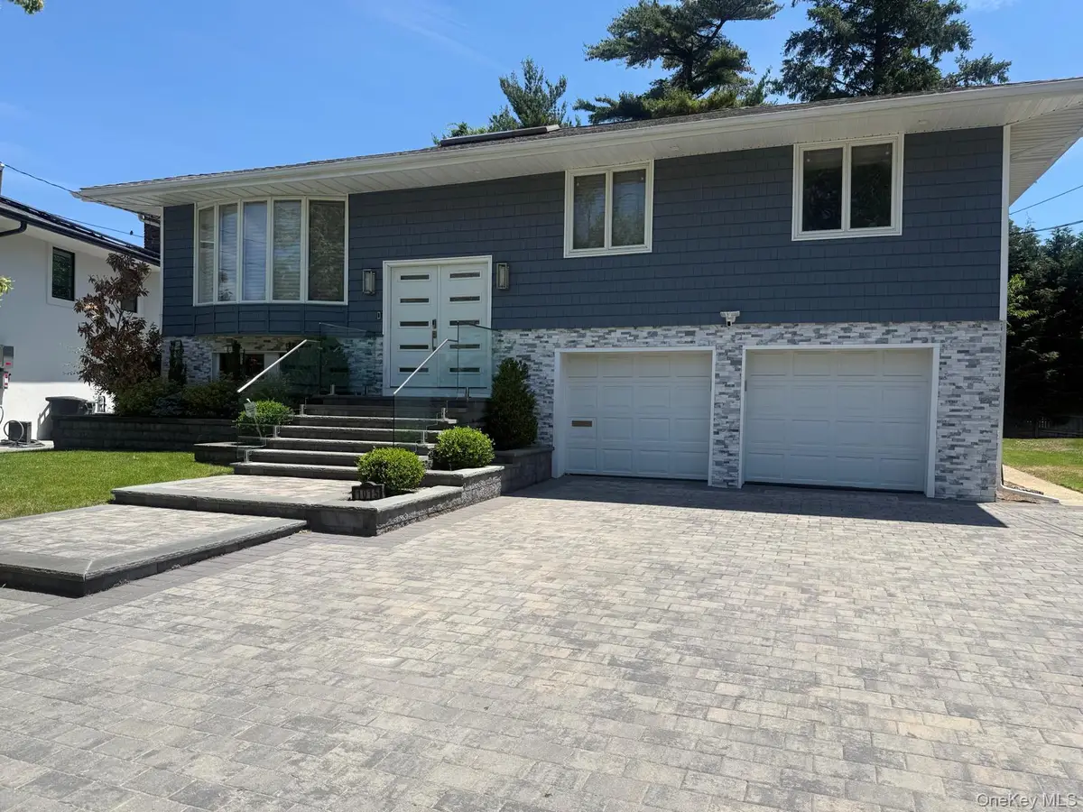 1015 Dartmouth Lane, Woodmere, NY 11598 - #1