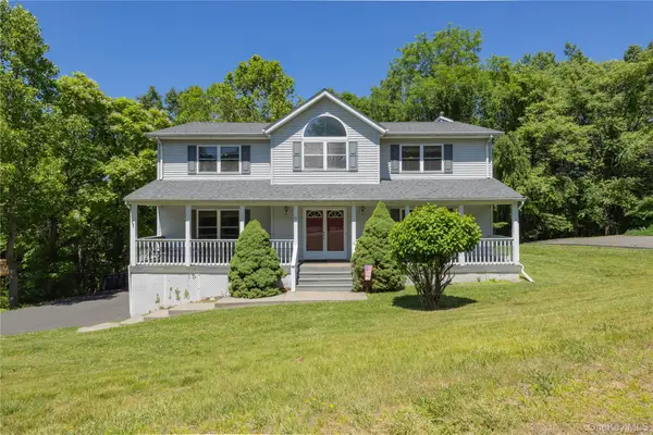 11 Rakentine Lane, Garnerville, NY 10923