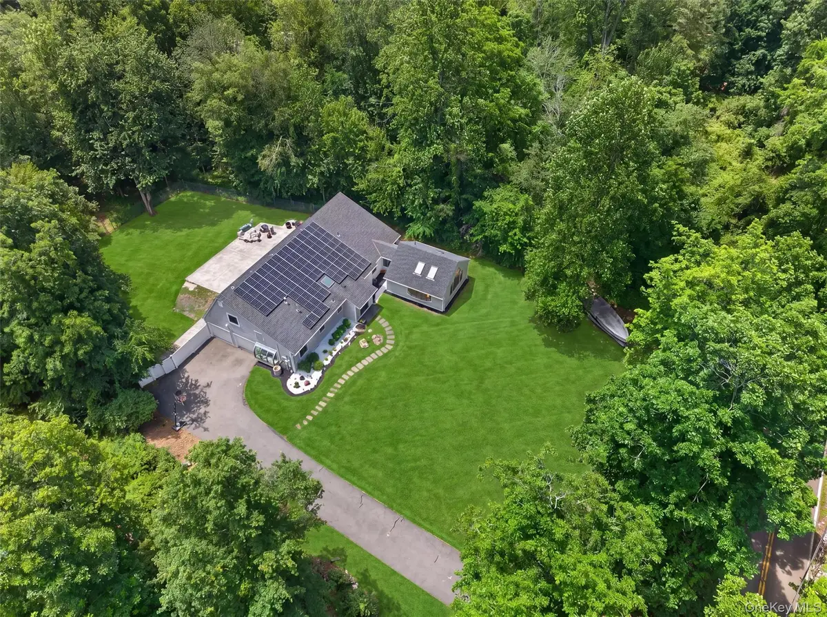 194 S Mountain Road, New City, NY 10956 - #1