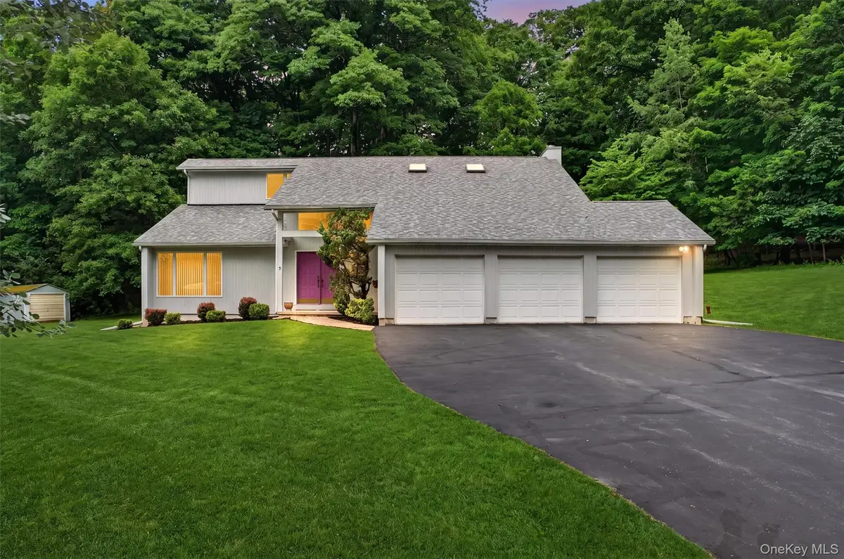 7 Indian Hill Road, Warwick, NY 10990 - #1