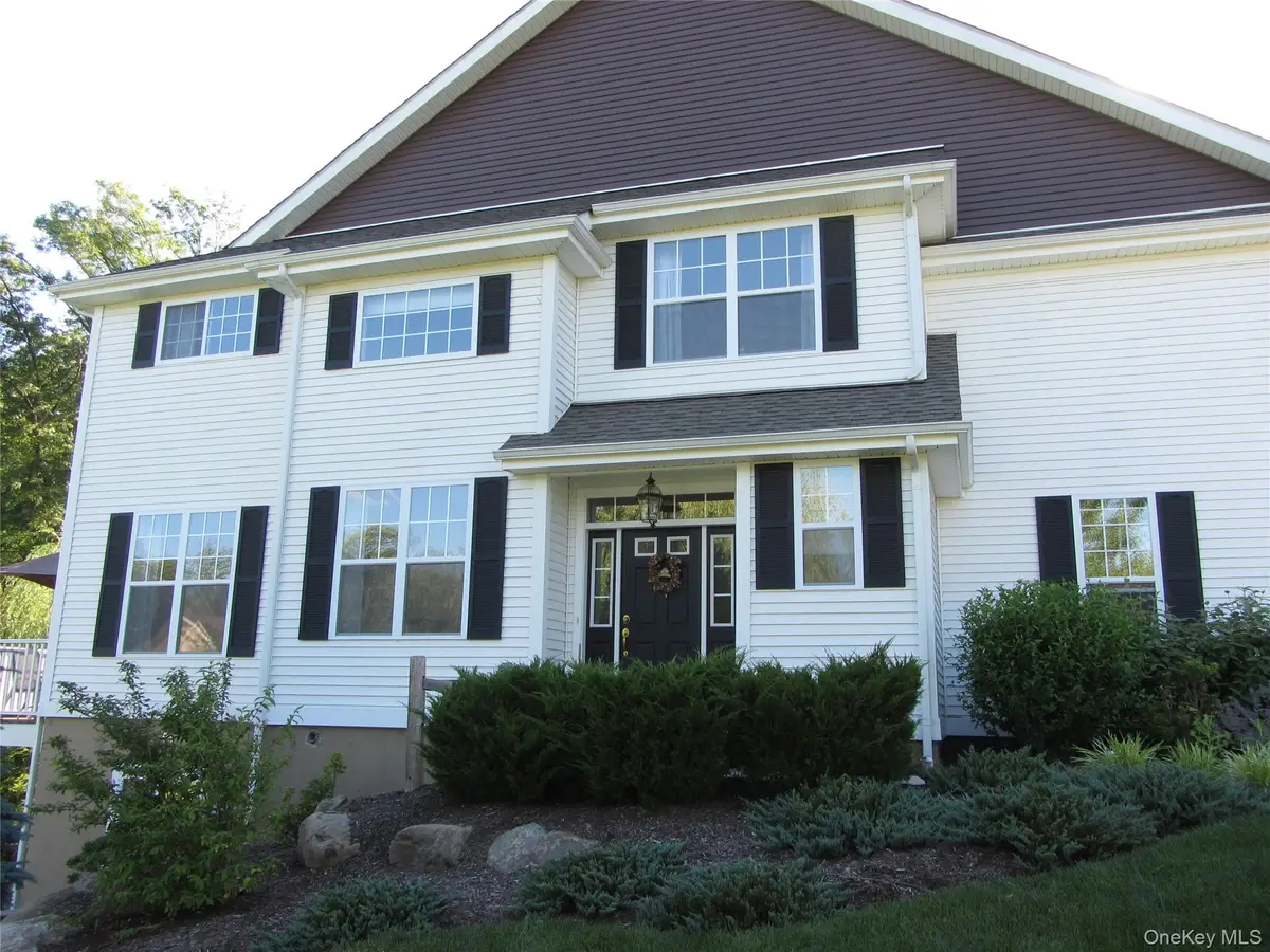 48 High Ridge Lane, Middletown, NY 10940 - #1
