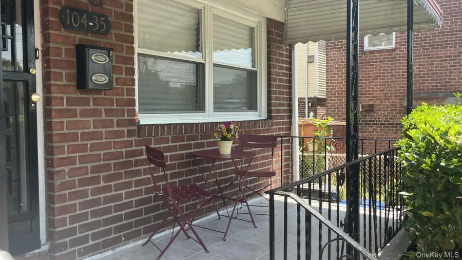 104-35 186th Street, Saint Albans, NY 11412 - #2