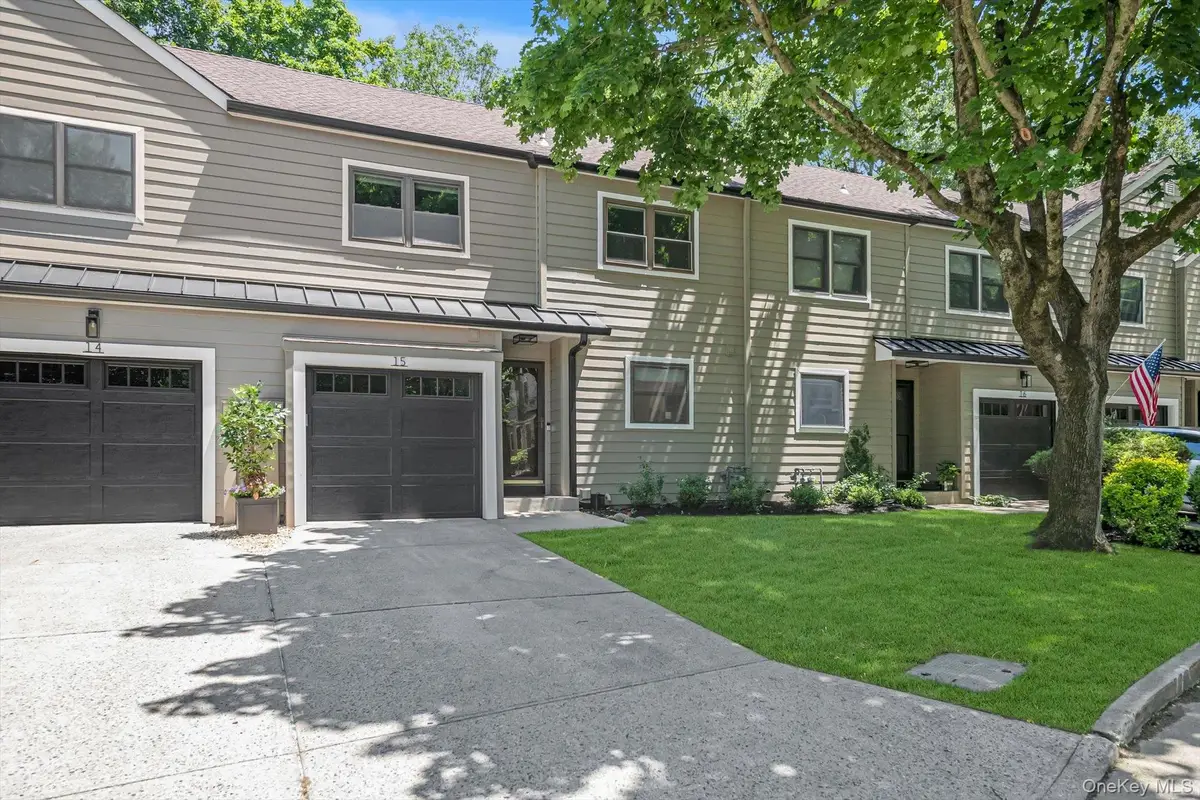 15 High Oaks Court, Huntington, NY 11743 - #1