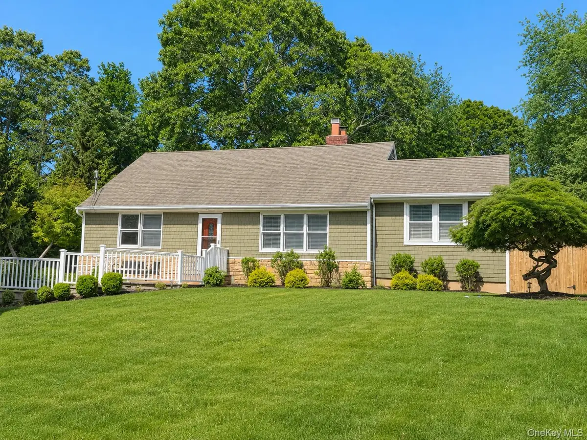 16 Valentine Road, Shoreham, NY 11786 - #1