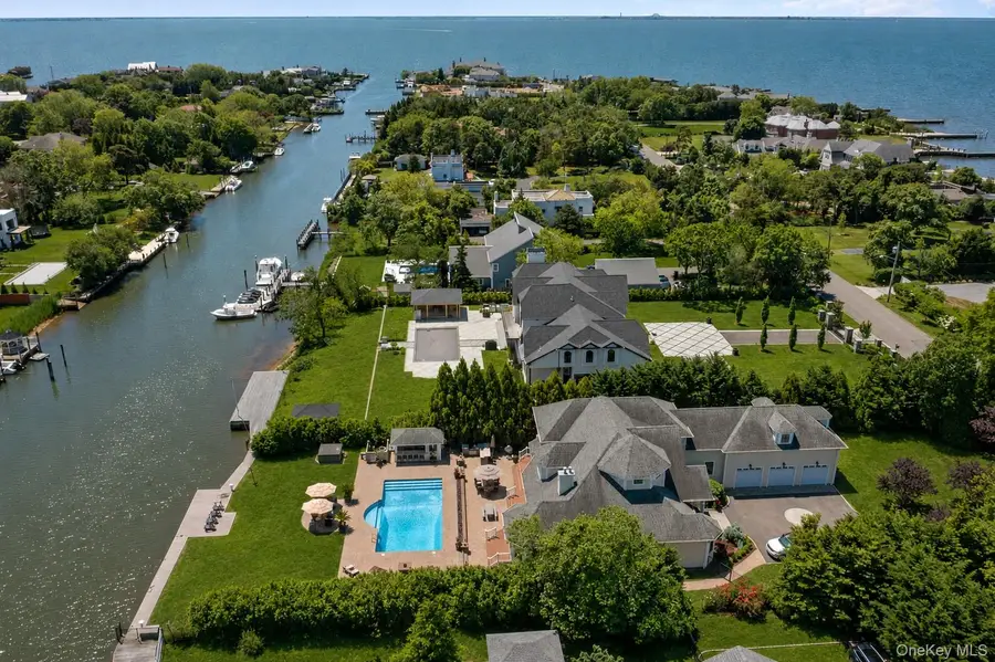 65 W Bayberry Road, Islip, NY 11751 - #3