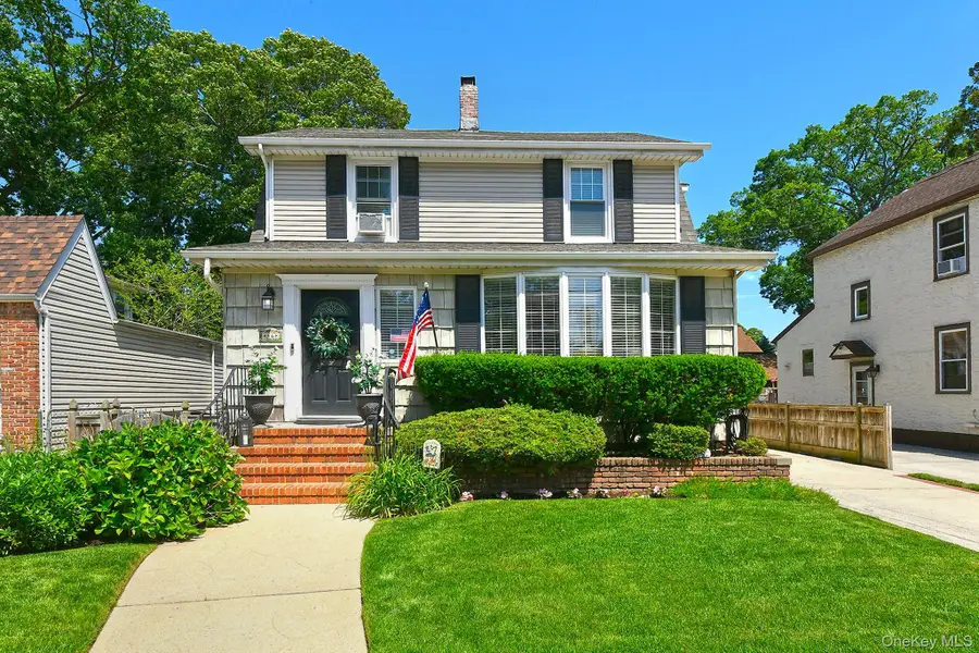 46 Christabel Street, Lynbrook, NY 11563 - #2