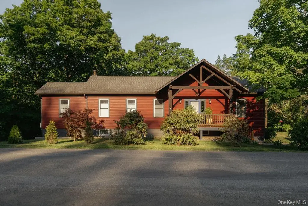 82 Near Road, Red Hook, NY 12571 - #1