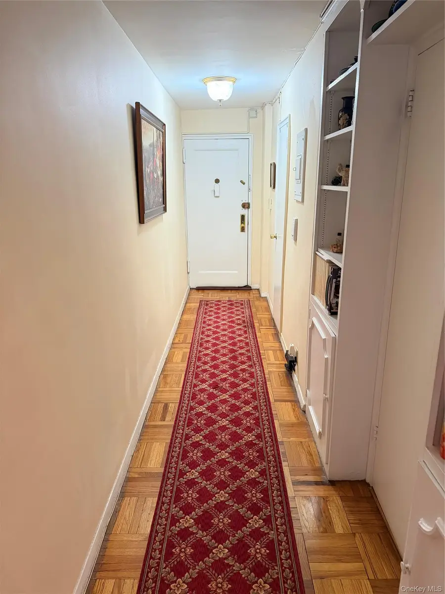 35 Shady Glen Court #3F, New Rochelle, NY 10805 - #3