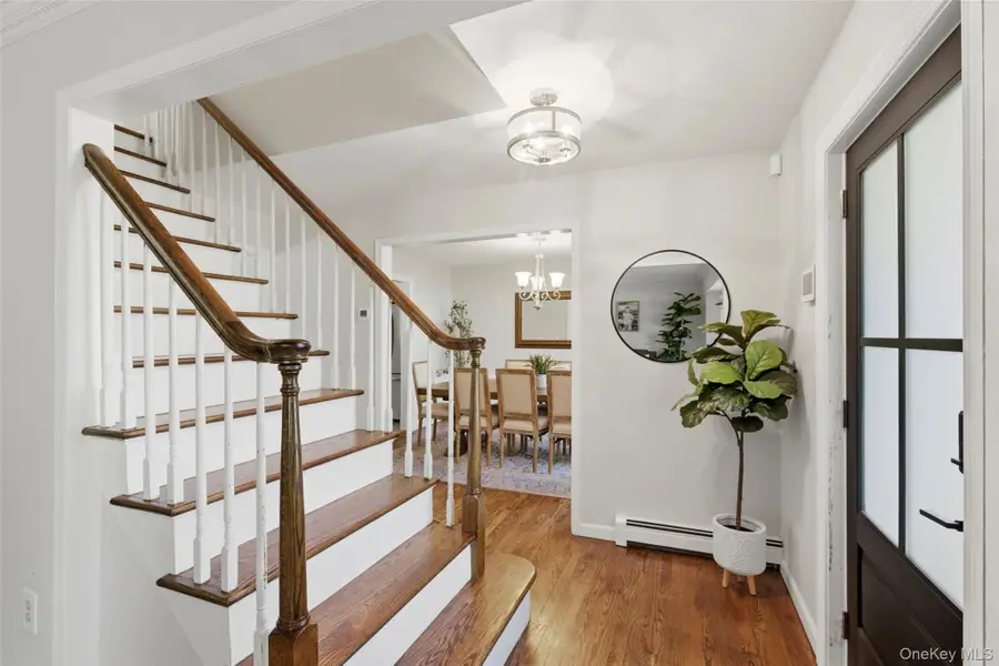 9 Northumberland Drive, Shoreham, NY 11786 - #3