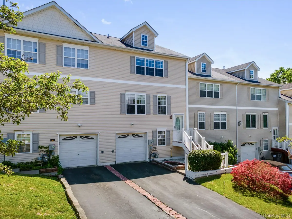 21 Evan Court, Middletown, NY 10940 - #1