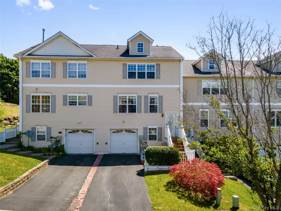 21 Evan Court, Middletown, NY 10940 - #2