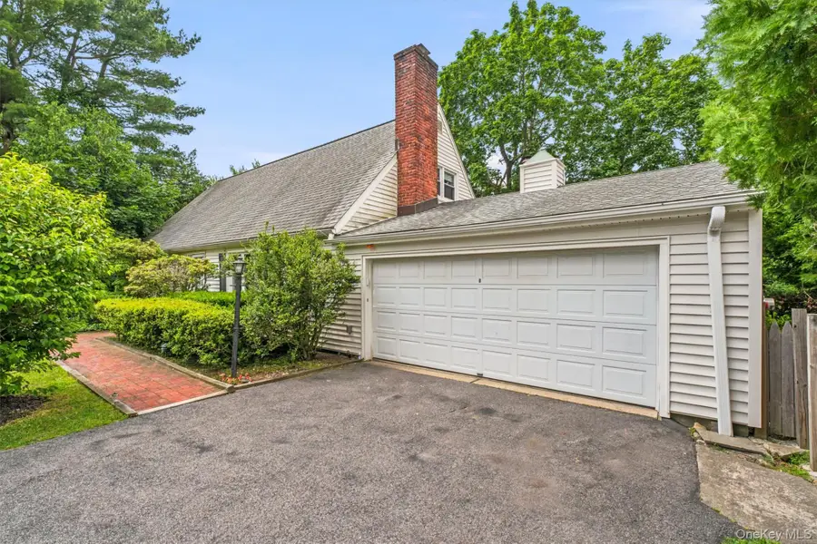 133 Westlake Drive, Valhalla, NY 10595 - #3