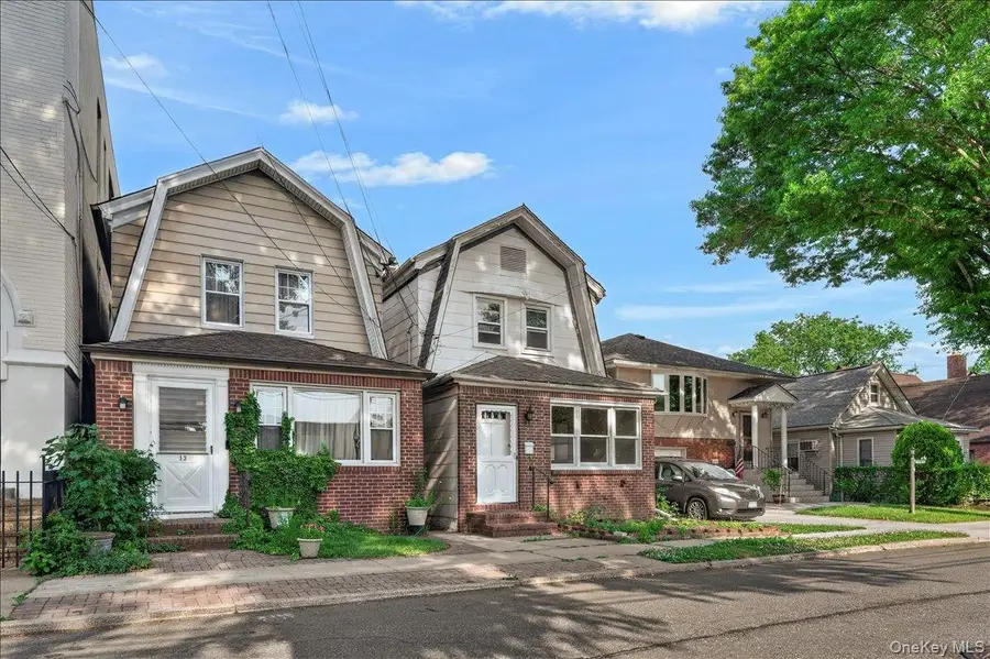 15 Depan Avenue, Floral Park, NY 11001 - #3