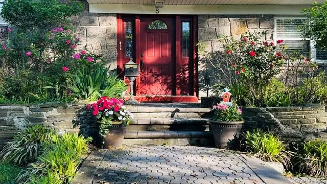 5 Highpoint Drive, Huntington, NY 11743 - #2