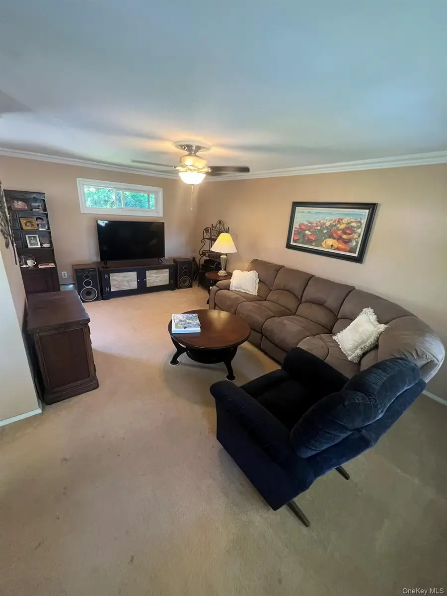 68 Alcolade Drive E, Shirley, NY 11967 - #3