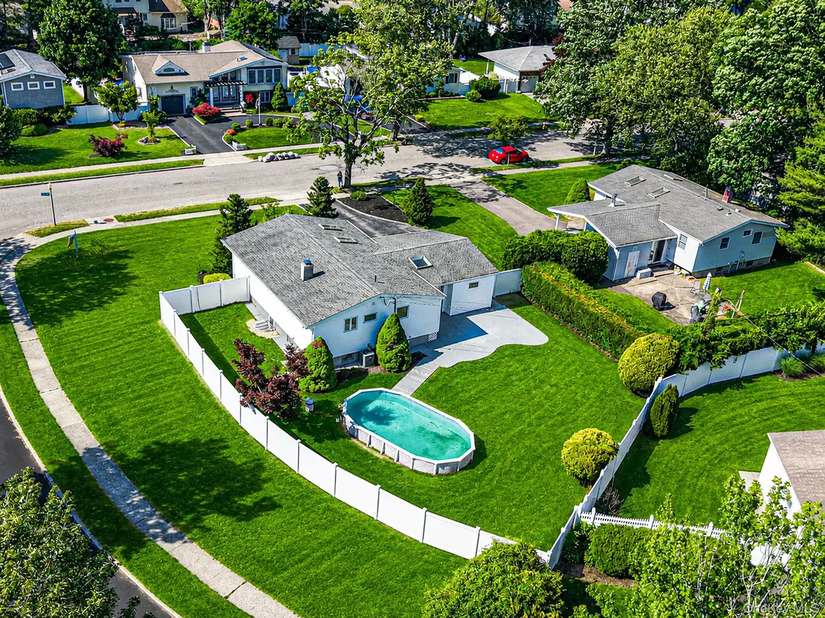 12 Sandalwood Drive, Smithtown, NY 11787 - #1