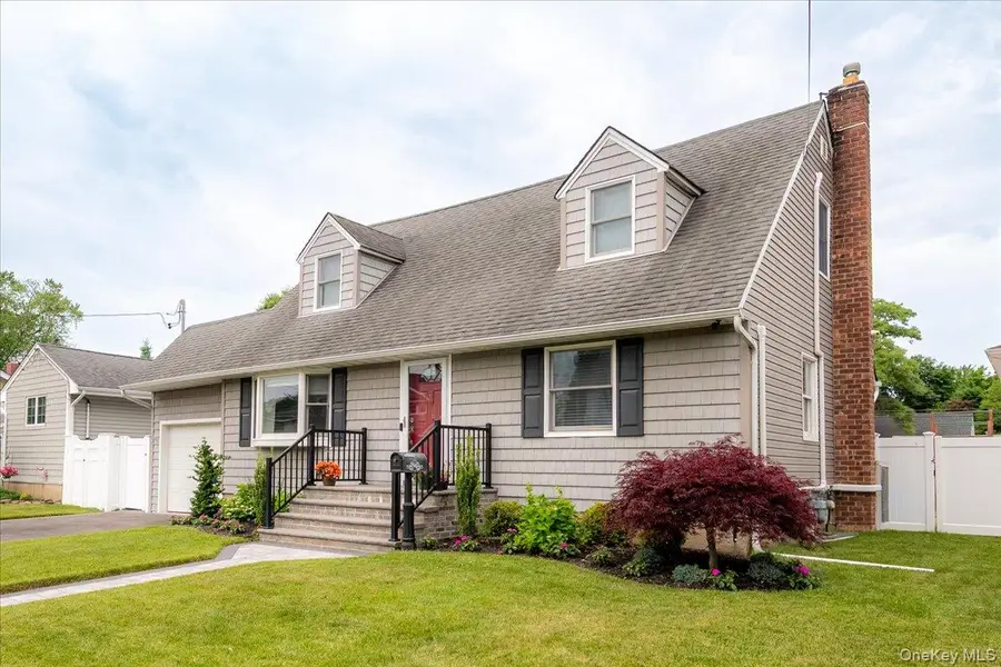 94 Pacific Street, Massapequa Park, NY 11762 - #3