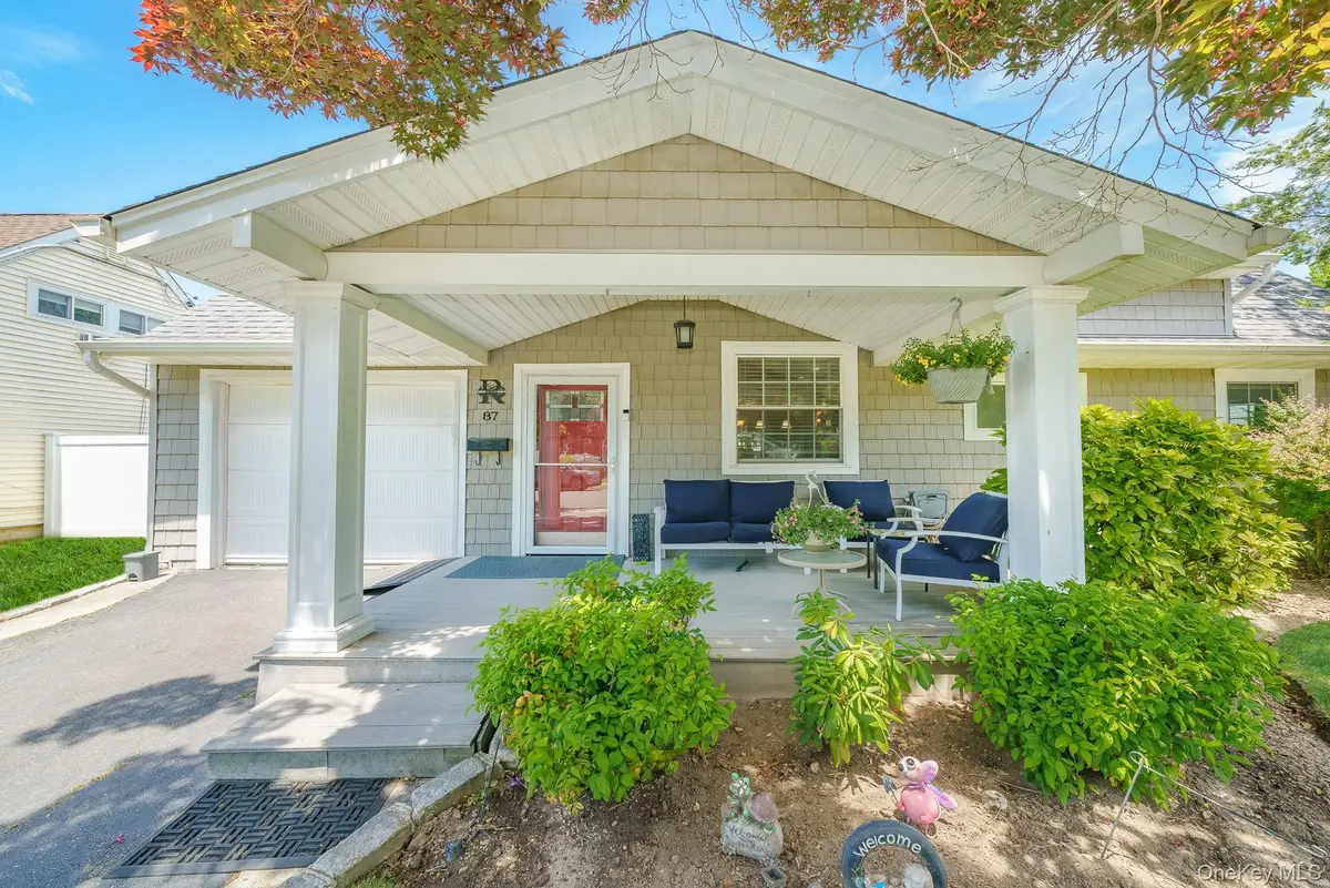 87 Tardy Lane N, Wantagh, NY 11793 - #1