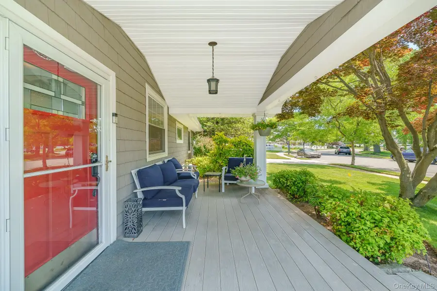 87 Tardy Lane N, Wantagh, NY 11793 - #3