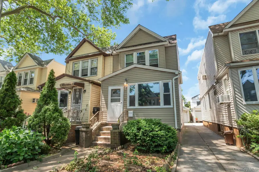 69-28 66th Place, Glendale, NY 11385 - #2