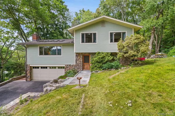 11 Upper Lakeshore Drive, Katonah, NY 10536