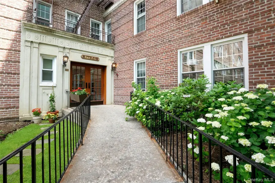 300 S Broadway #1 G, Tarrytown, NY 10591 - #3