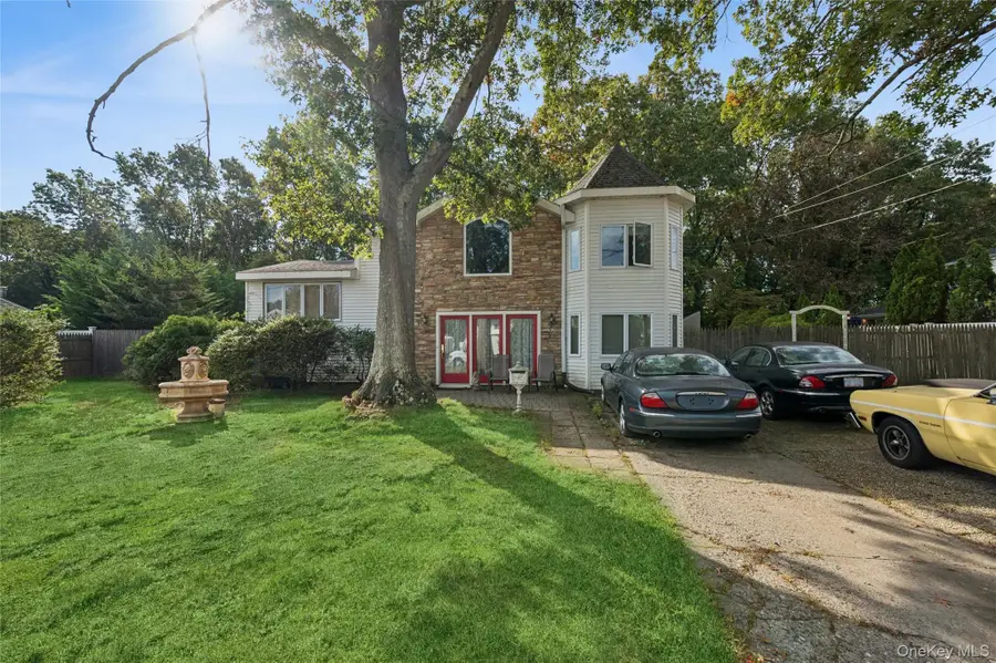 10 Elk Lane, South Setauket, NY 11720 - #2