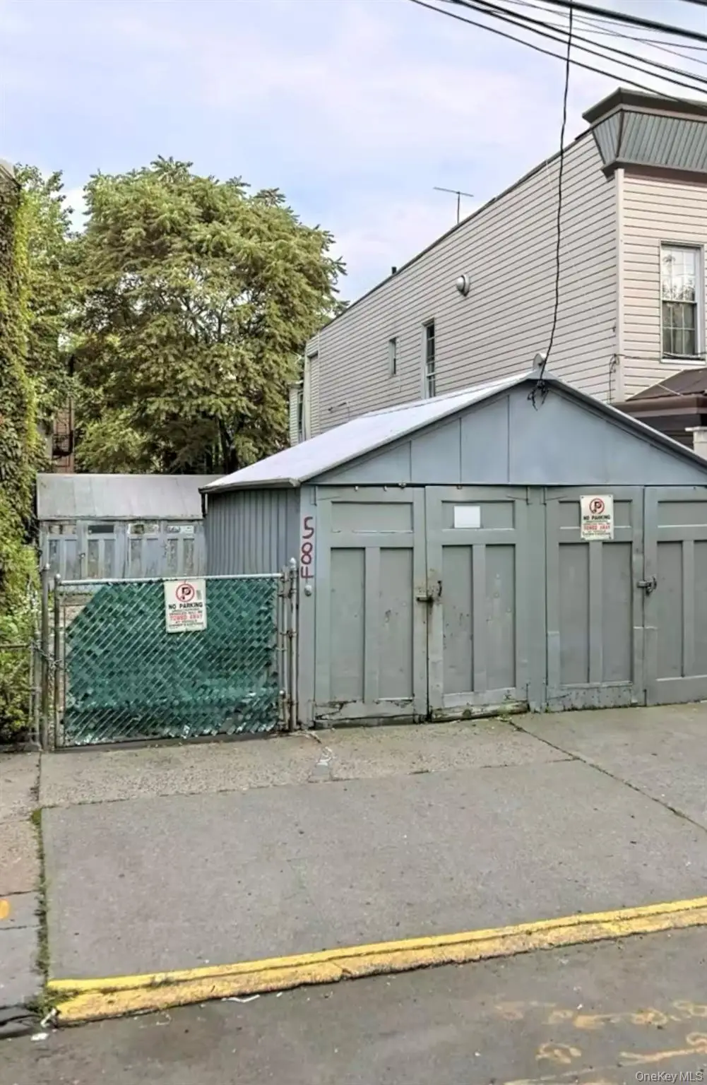 584 Van Nest Avenue, Bronx, NY 10460 - #1