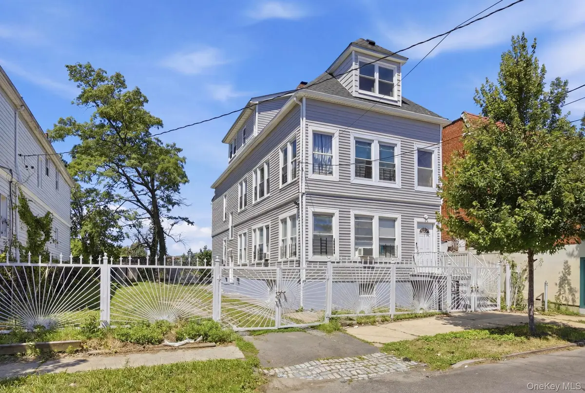 1127 Calhoun Avenue, Bronx, NY 10465 - #1