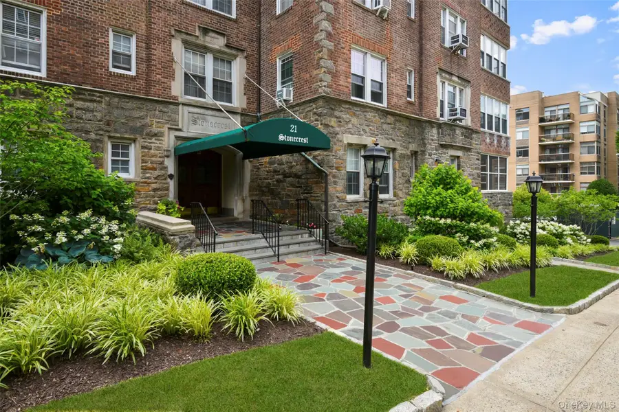 21 N Chatsworth Avenue #3C, Larchmont, NY 10538 - #2