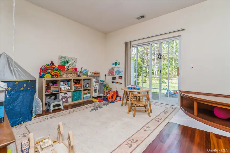 46 Willow Wood Drive #46, East Setauket, NY 11733 - #2