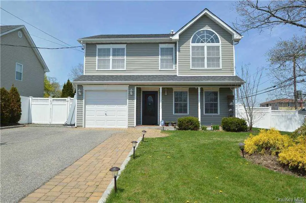 106 Roosevelt Avenue, Massapequa, NY 11758 - #1