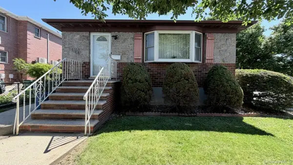 45-69 204th Street, Bayside, NY 11361